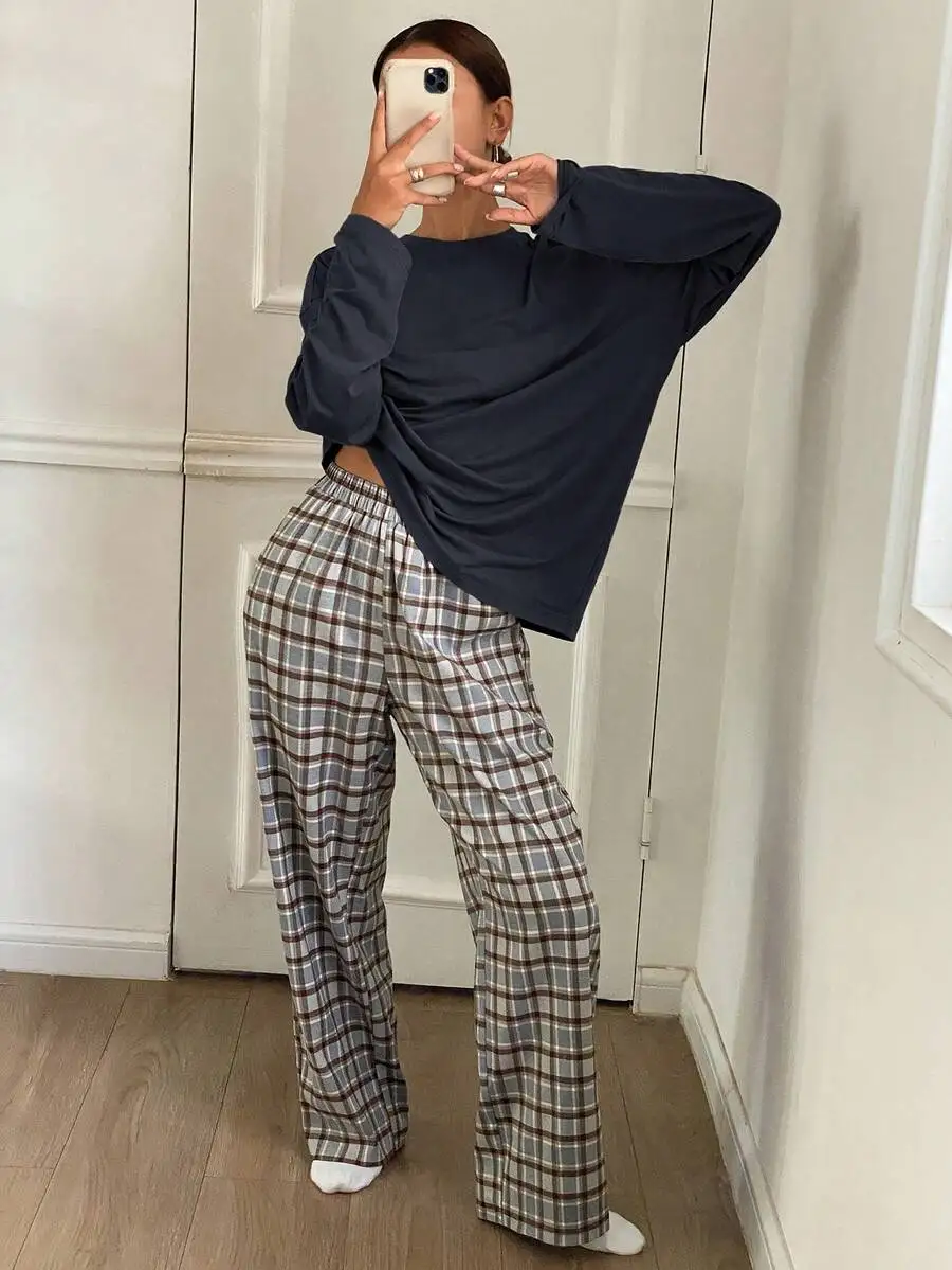 

2pcs Minimalist Loose Long Sleeve T-Shirt And Plaid Relaxed Lounge Pants Set Fall Winter Cozy Pajama