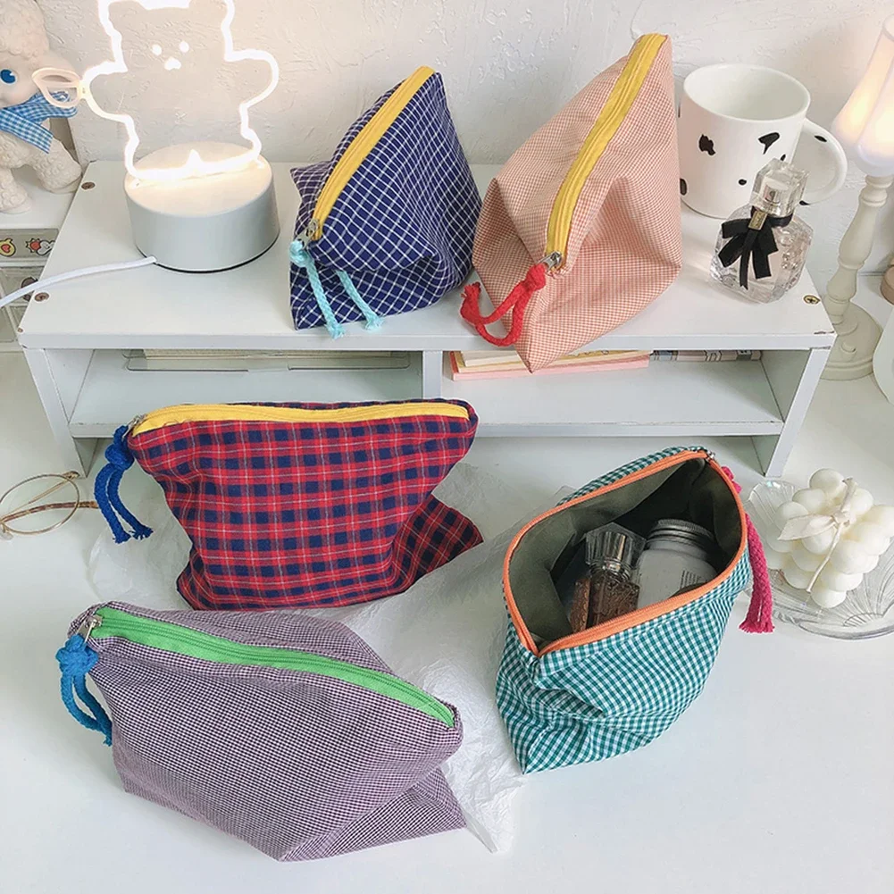 Fashion Women Plaid Printing Small Cosmetic Bags Cotton Fabric Make Up Storage Bags Japan Style Zipper Toiletry Wash Pouch