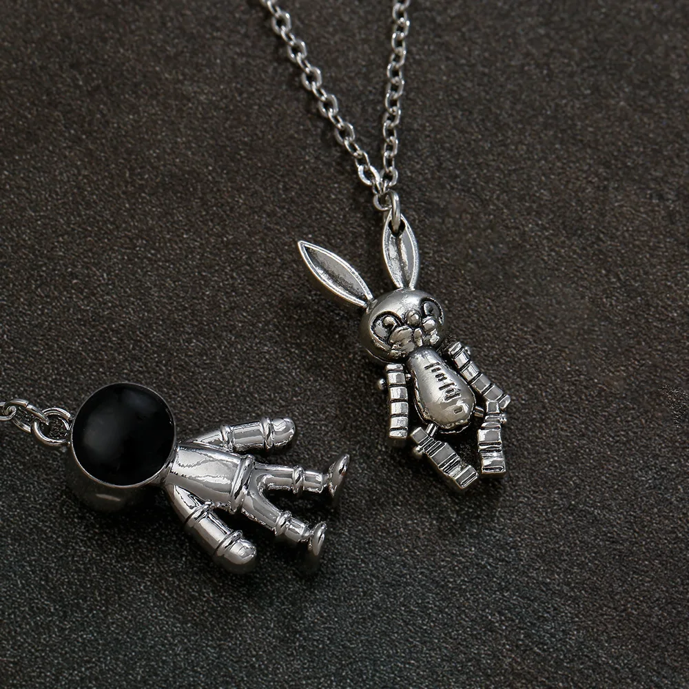 

Personalized astronaut temperament, astronaut mechanical rabbit jewelry, alloy accessories, retro style