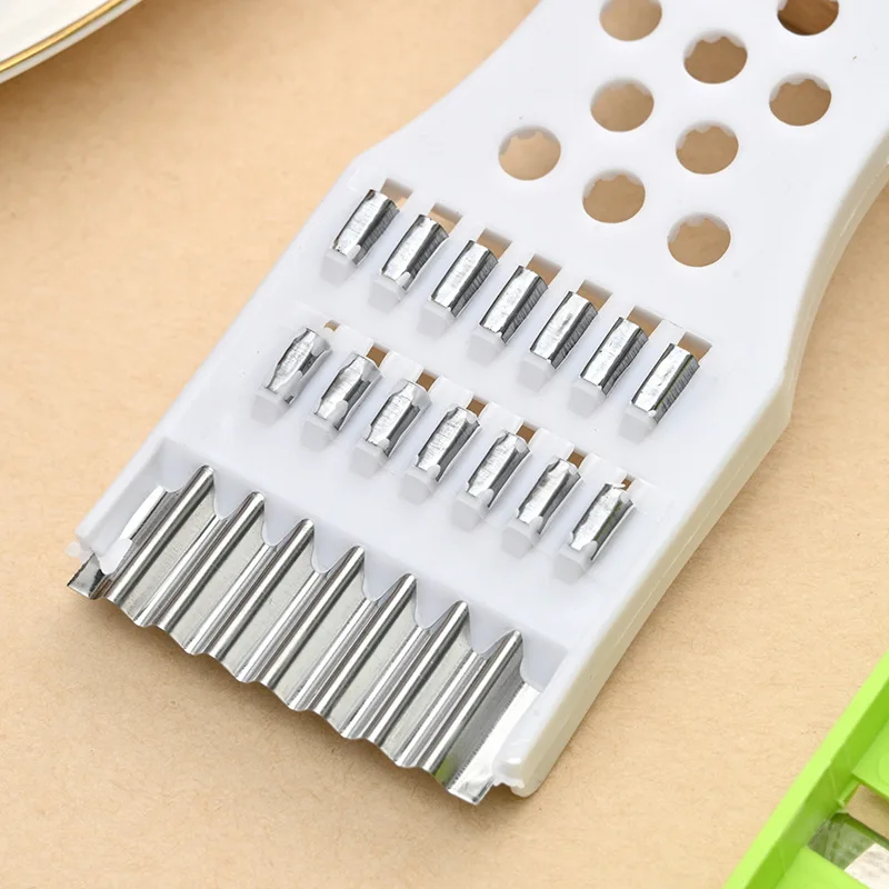 Multifunctional Vegetable Peeler and Slicer, 4-in-1 Kitchen Helper for Potato, Carrot, Cucumber, Julienne Cutter and Grater, Random Color - Detail 1