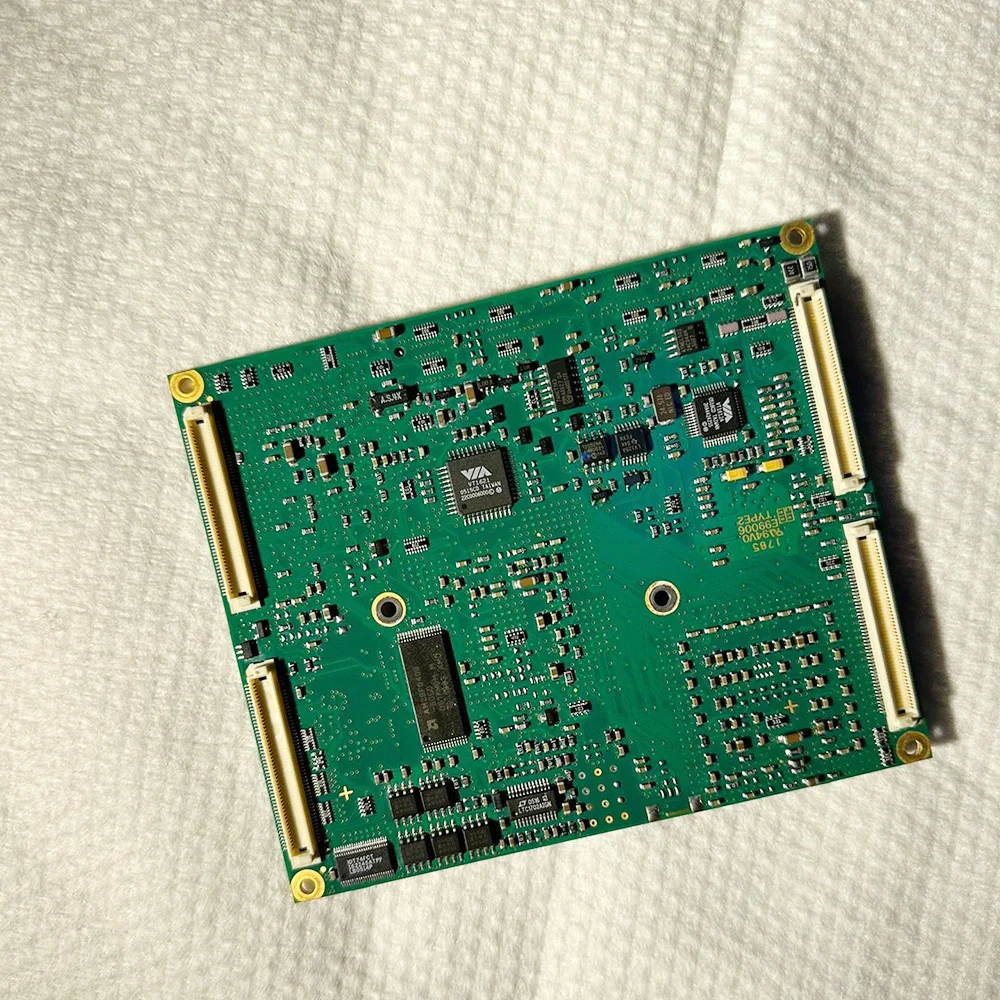 Kontron 산업용 제어 마더보드, 18006-0000-08-0