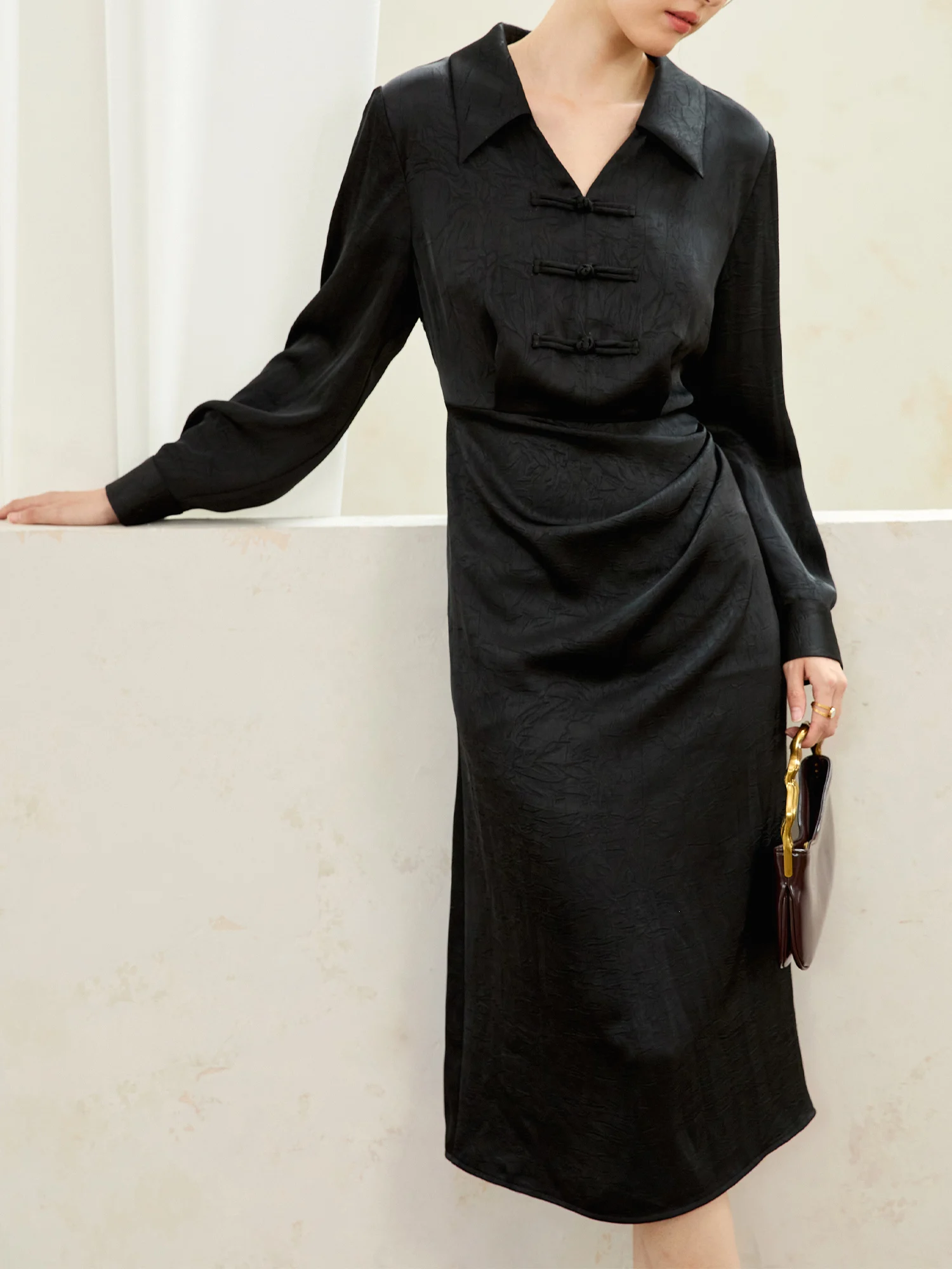 DUSHU【2 Color 2 Length】Women Long Sleeve Satin Chinese Style Dress Turn-down Collar V-Neck Black Long Dress 24DS83218 +24DS83269