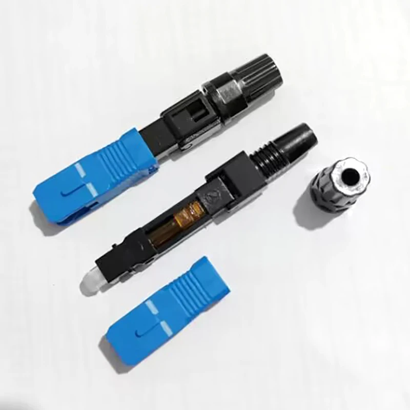 Adattatore connettore in fibra SC precaricato da 100 pezzi per FTTH/CATV, UPC/APC, bassa perdita di inserzione, terminazione rapida miglior prezzo all'ingrosso