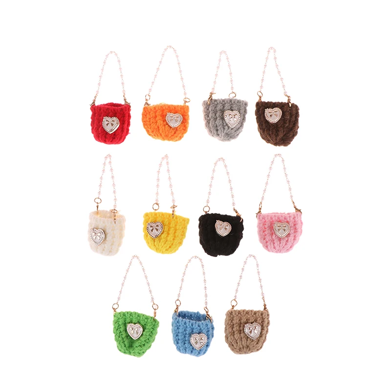 

1PC 1/12 Doll Mini Knitted Shoulder Bag Pearl Chain Crossbody Bag Doll Dress UP Accessories For Dollhouse Decoration