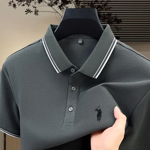 Imagen 1 del producto Marca de moda 100% algodón novedad de verano artículo polo bordado de pony original para hombre top de manga corta cómodo y transpirable