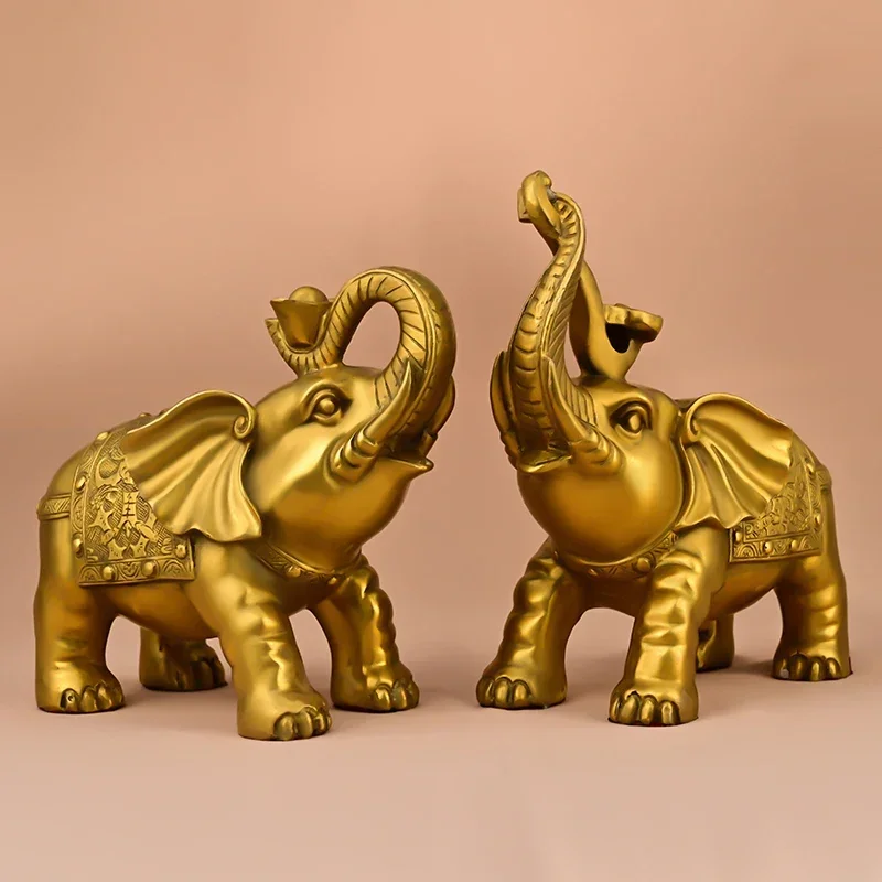 

Copper Lucky Animal Elephant Ornament Yuanbao Ruyi Water Absorbing Home Office Desktop Miniatures Gift