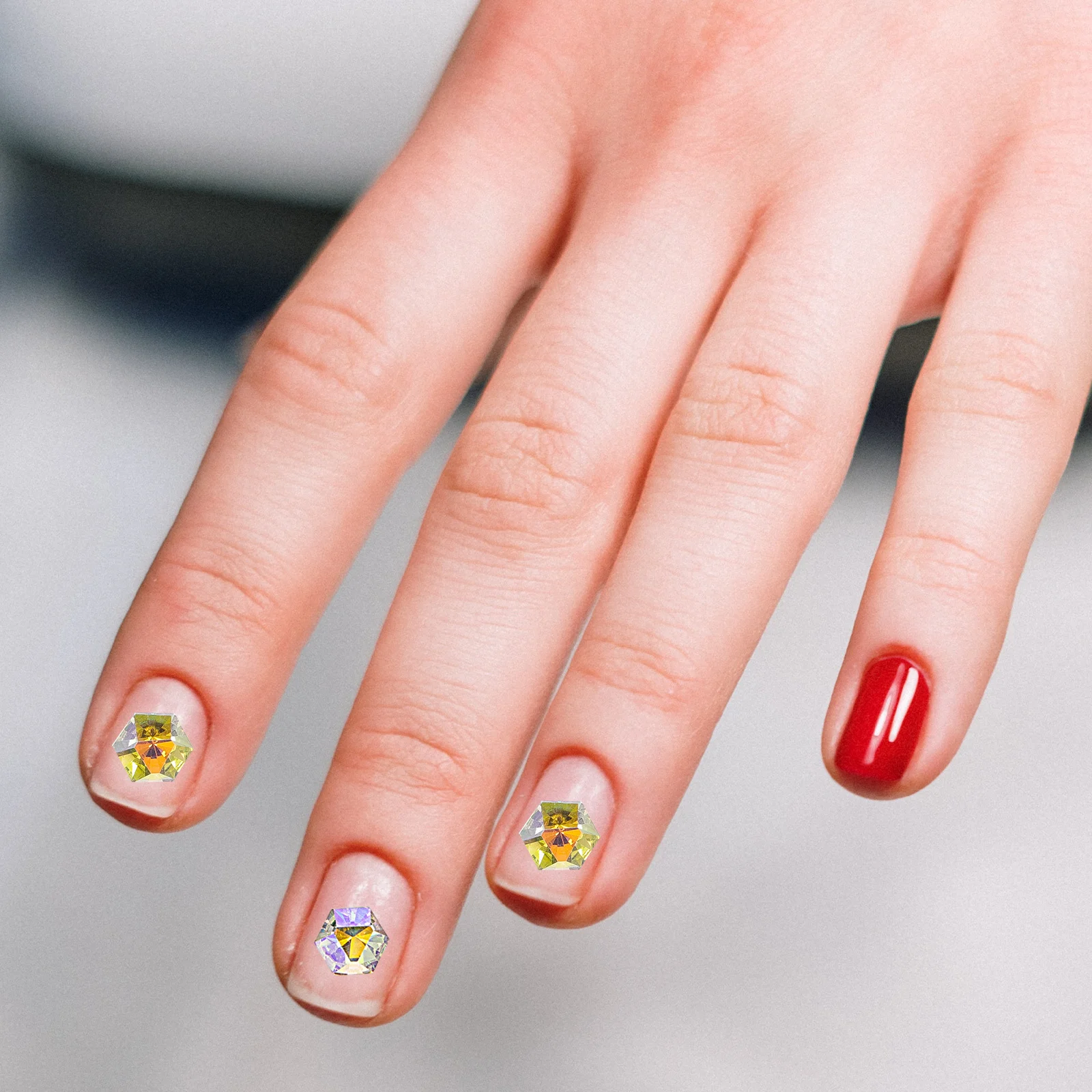 50 Stücke Hexagon Nagel Strass Kleine Kreative Nagel Edelsteine für Frauen Nägel Party Geburtstag Maniküre Liefert Maniküre Liefert