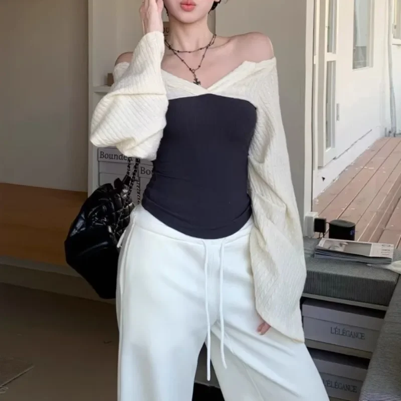 2025 Spring New Korean Off-shoulder Patchwork Sexy Flare Sleeve T-shirt Women + High Waist Lace-up Loose Pants Two-piece Suit