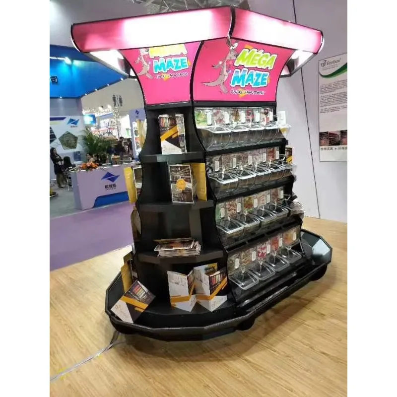 슈퍼마켓 픽앤믹스 벌크 캔디 식품 진열대 및 스쿱 빈이 있는 캔디 랙