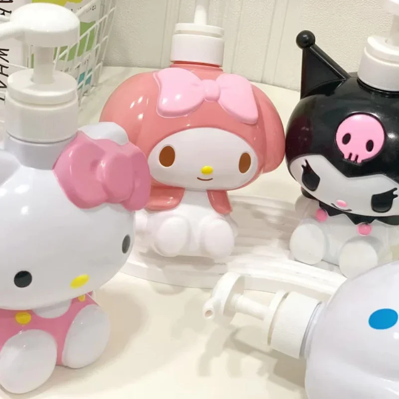 Sanrio Cinnamoroll Kuromi My Melody Anime Bottle Kawaii Large Capacity Tumbler Bottle Shampoo Bottle for Shower Gel Hand Soap