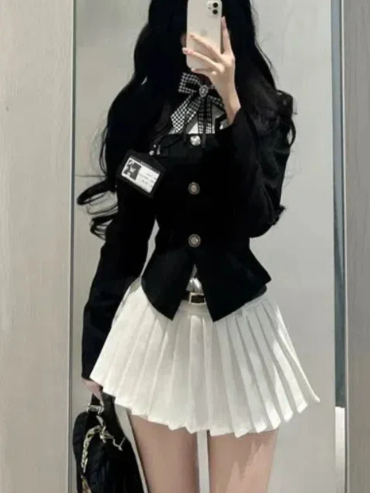

Winter French Hepburn Retro Two Piece Set Women Chic Tops + Pleated Mini Skirt New Fashion Senior Sense Vintage Skirts Suit 2024