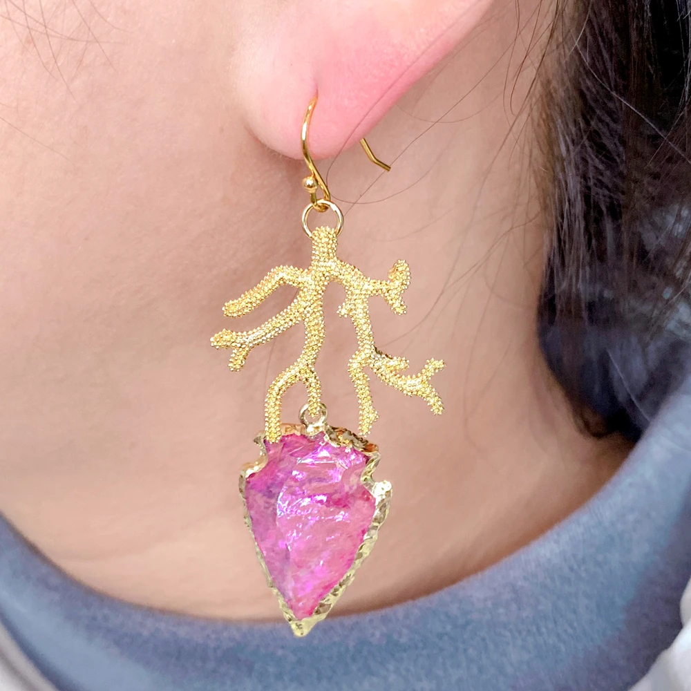 

kkgem gold Tone branch 19x28mm red crystal Leaf beads Gold Dangle Earrings