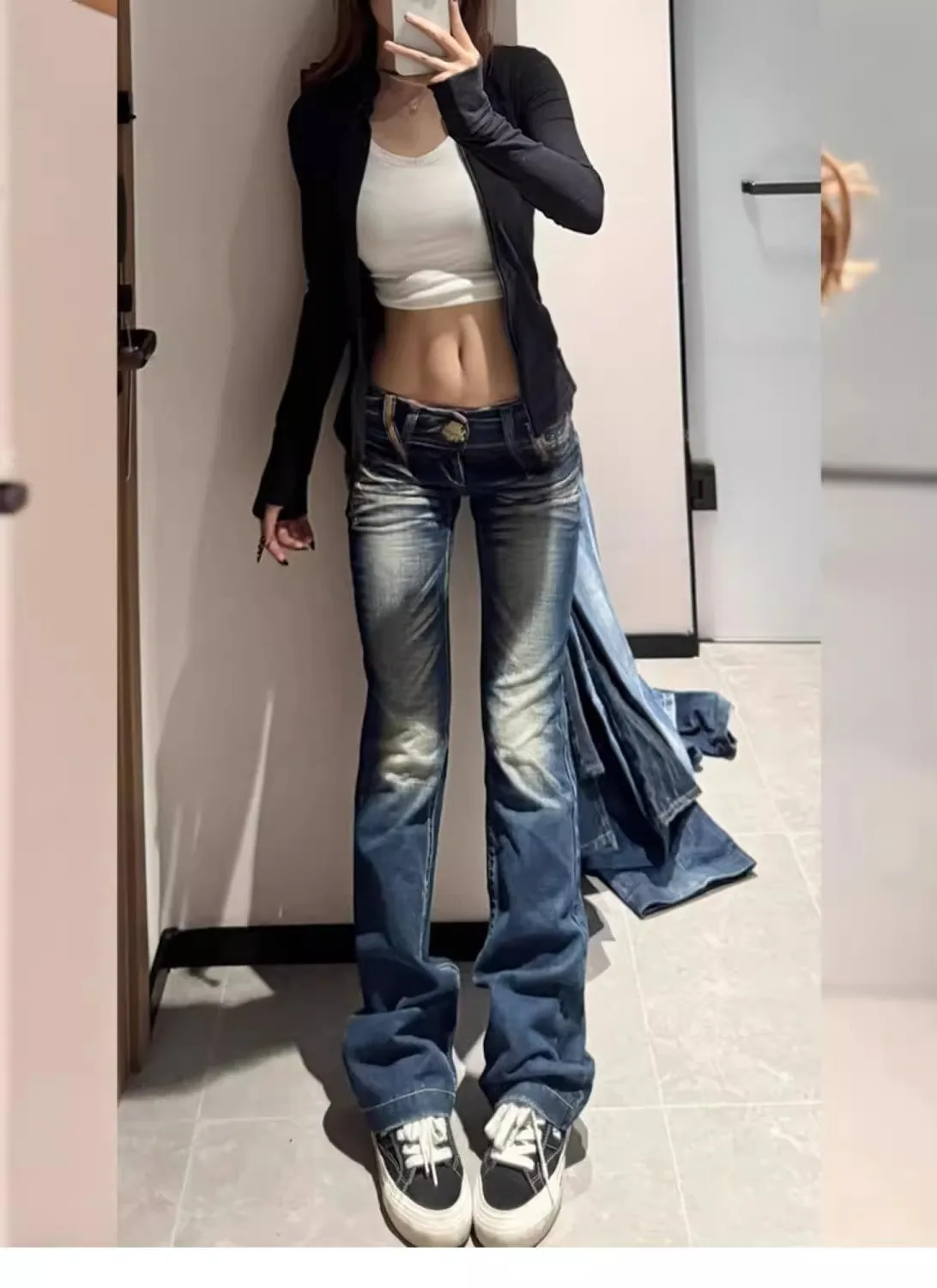 Low Waist American Minimalist Design Embroidered Wings Women's Jeans Versatile Micro Flared Pants Straight Leg Long Trousers Sa7d837a42a2e440ba2e47d164641cd9af