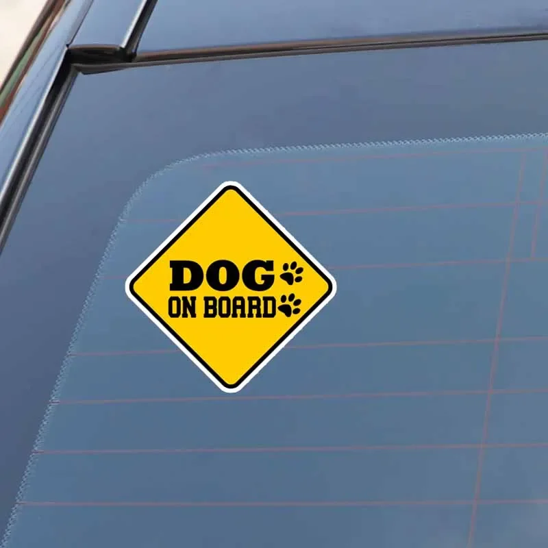 Stiker mobil 16cm anjing di papan indah tahan air dan tabir surya penutup goresan peringatan, PVC