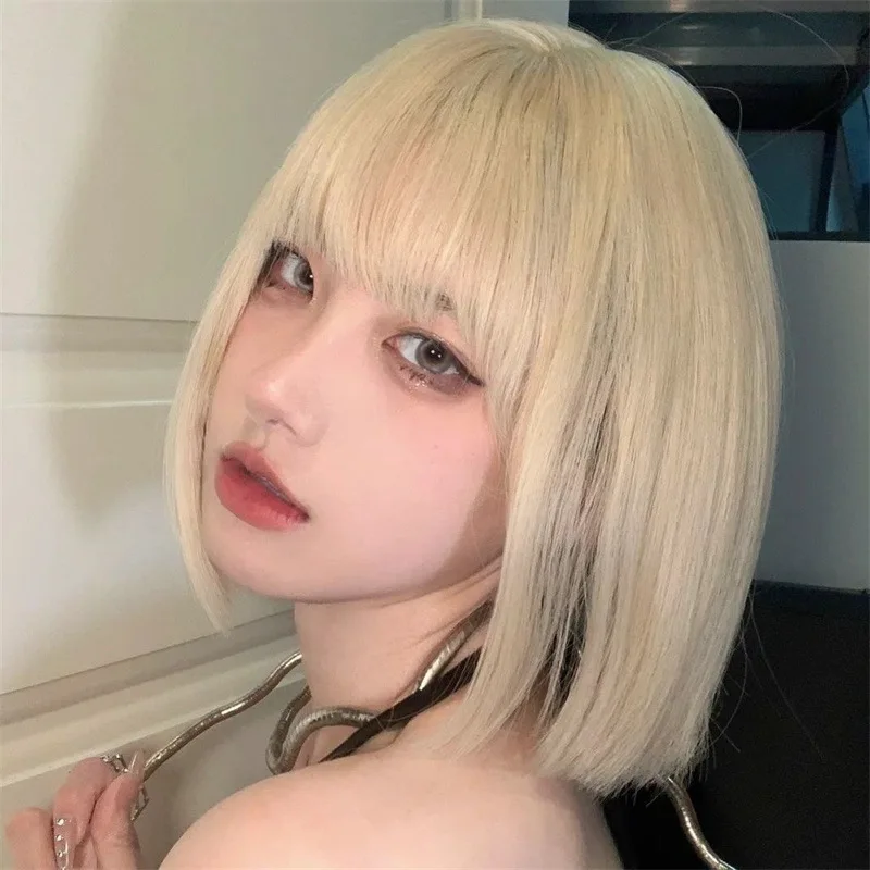 Light blonde fashion synthetic wig Short female Bob hair Female short straight high temperature silk wig head cover