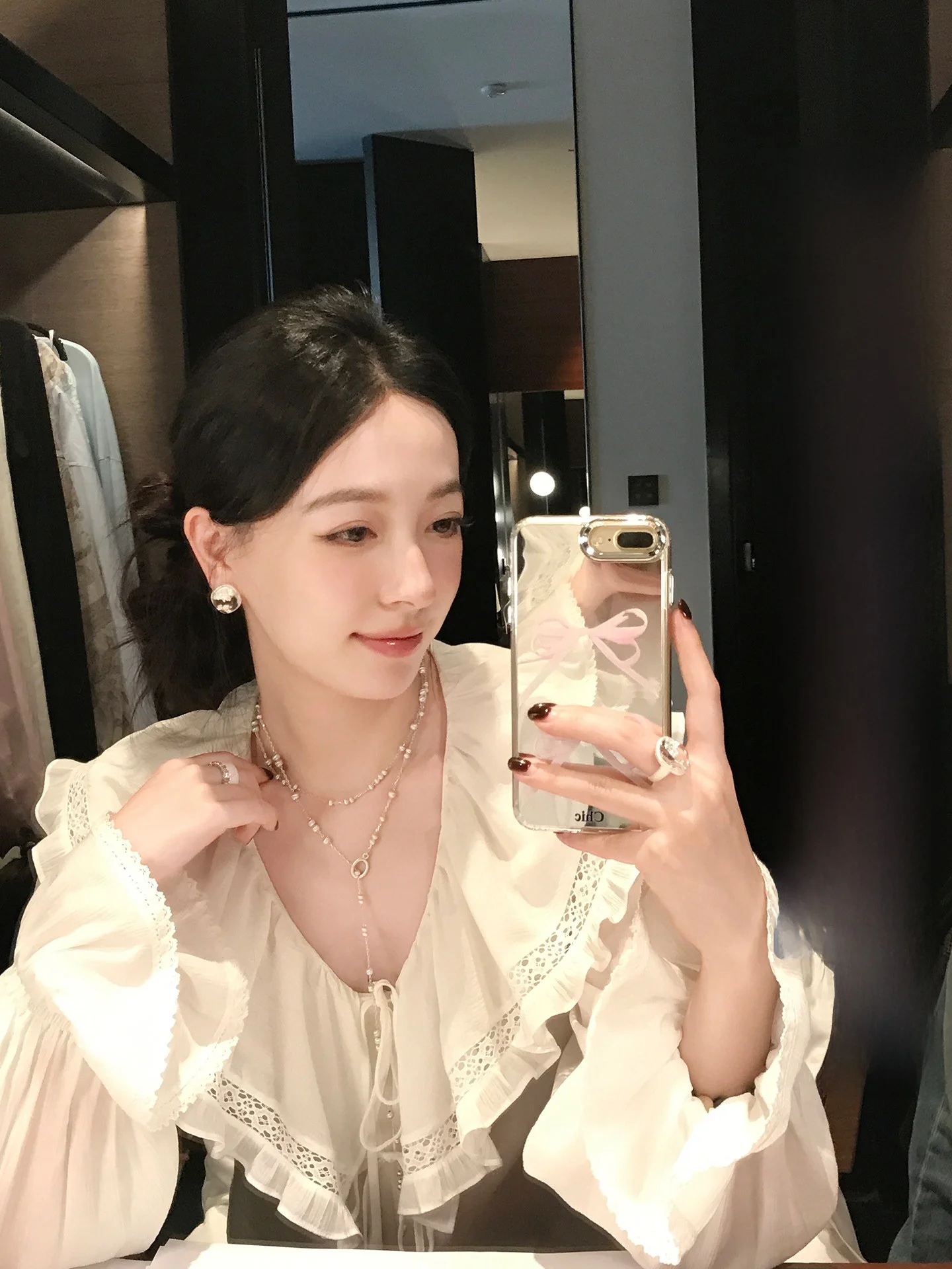 

Летняя женская блузка Aboutpoem с плиссированным кружевом, V-образным вырезом, белая, свободного кроя, с длинными рукавами, модная