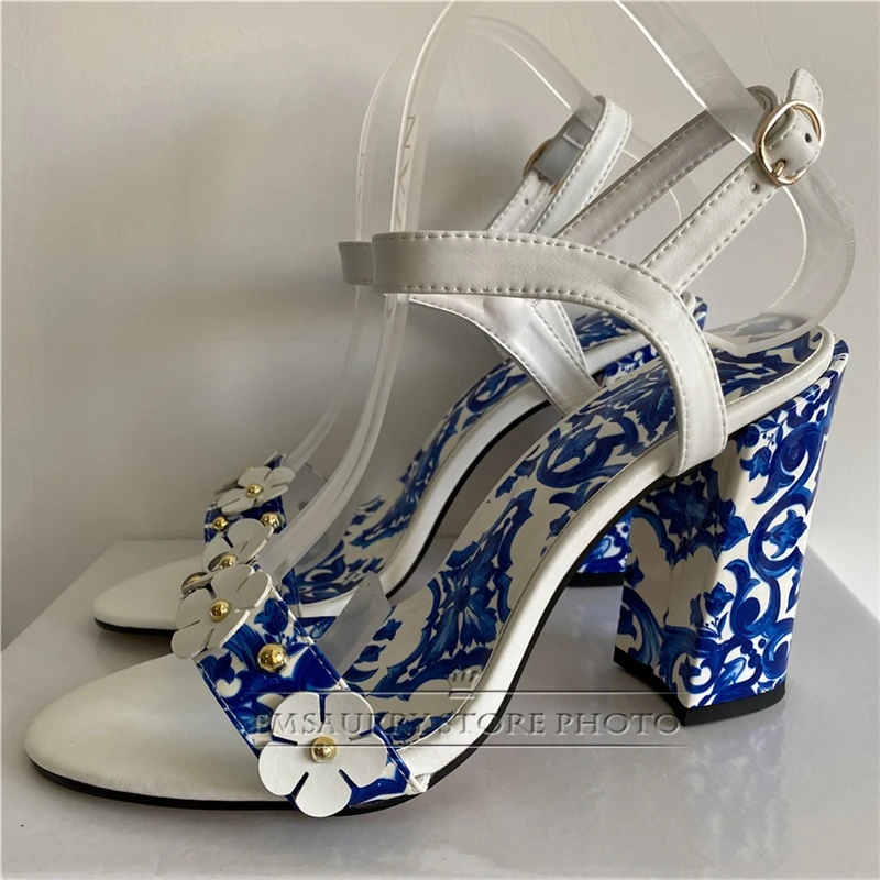 Rivet Flower Embellished Modern Sandals Women Blue And White Porcelain Print Chunky Heel Ankle Strap Summer Shoes