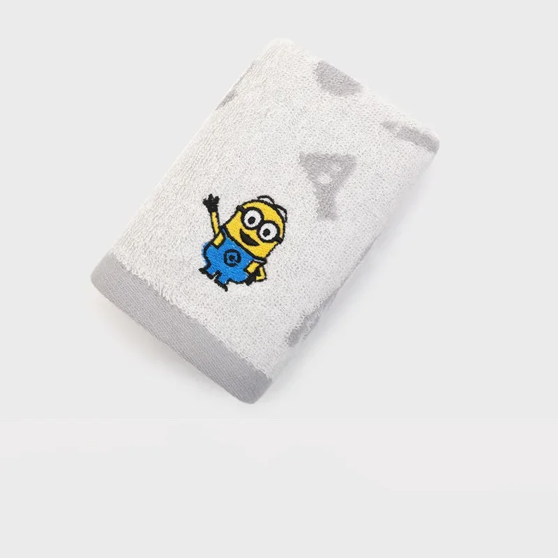 2024 Minions new cotton children\'s towel image cartoon god stealing milk dad cute big eyes cute face towel soft, comfortable sma