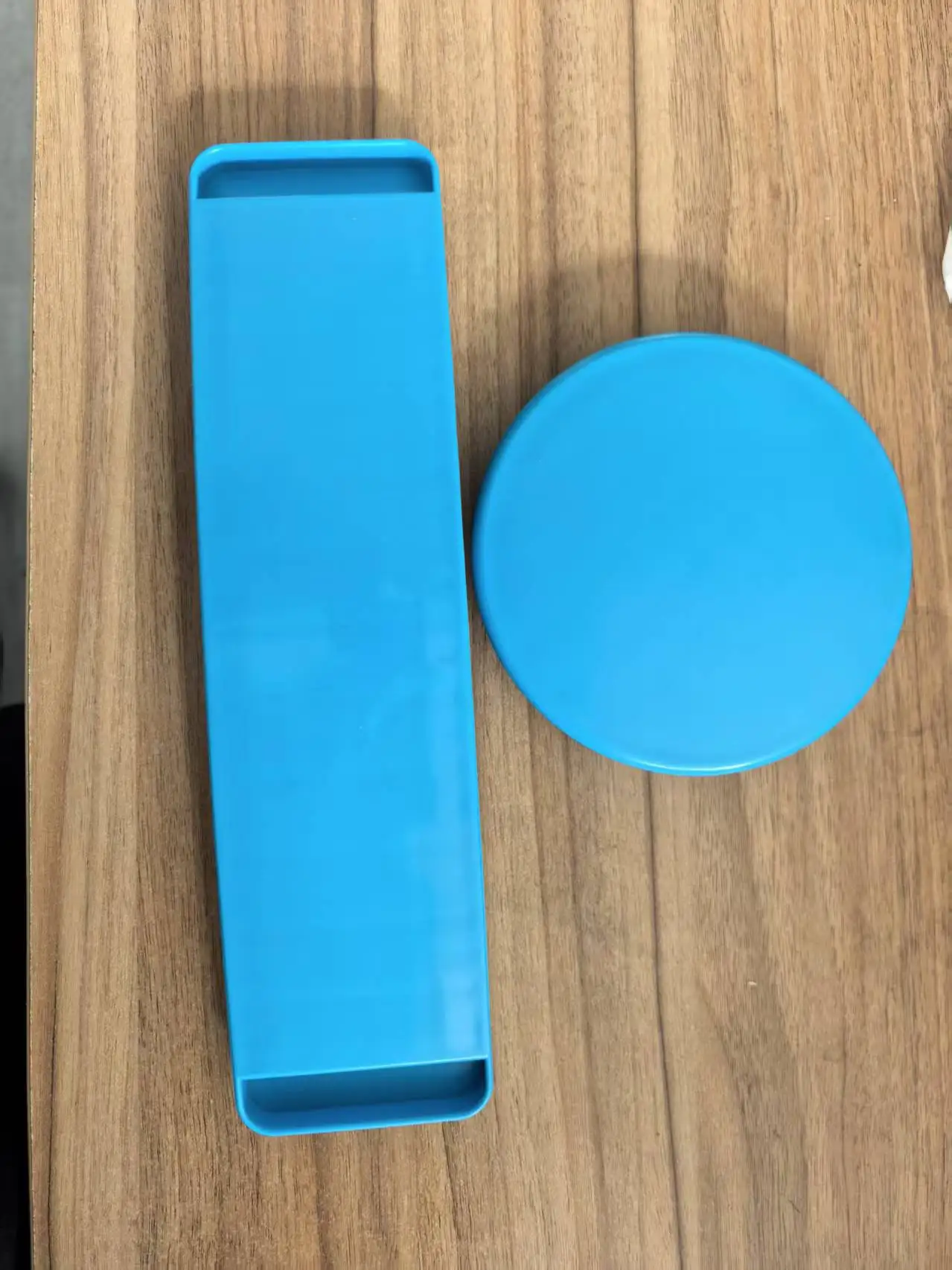 Variant: blue