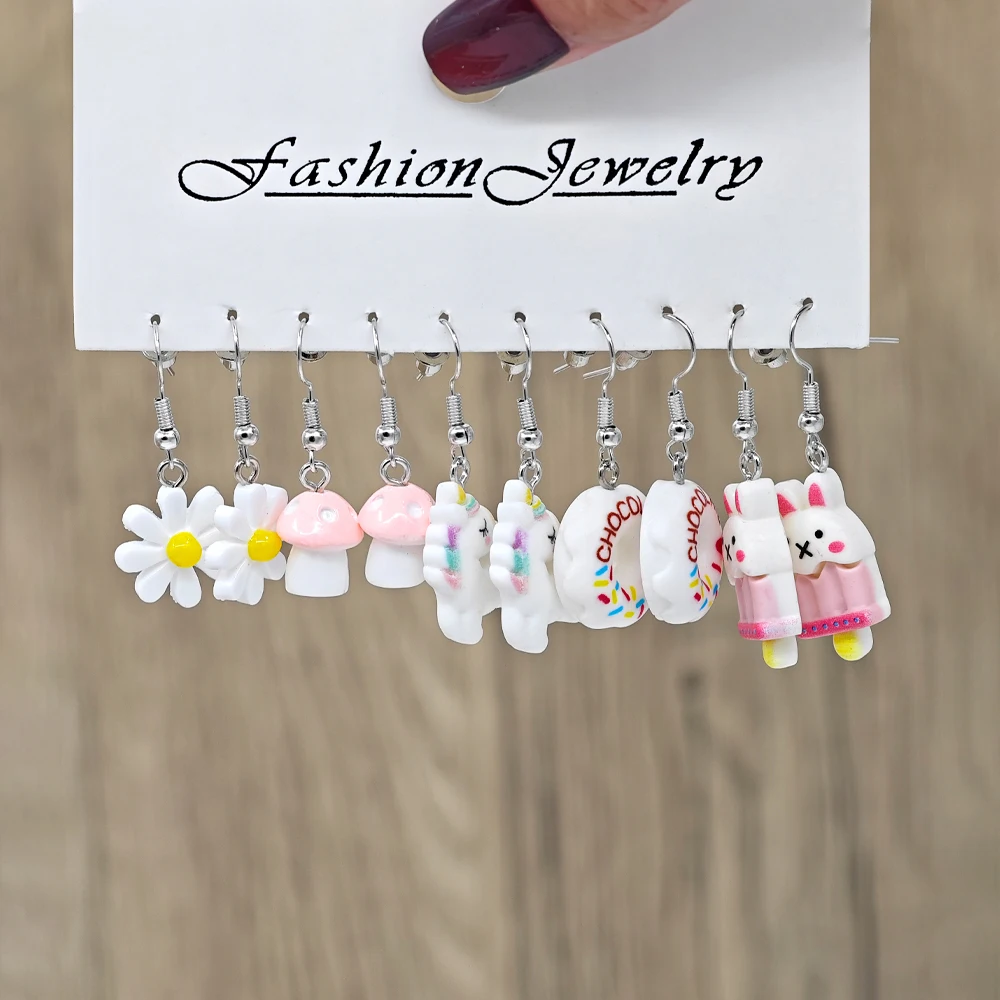 Hot selling 30pcs resin earring set in Europe and America, color simulation cute cartoon creative girl earrings