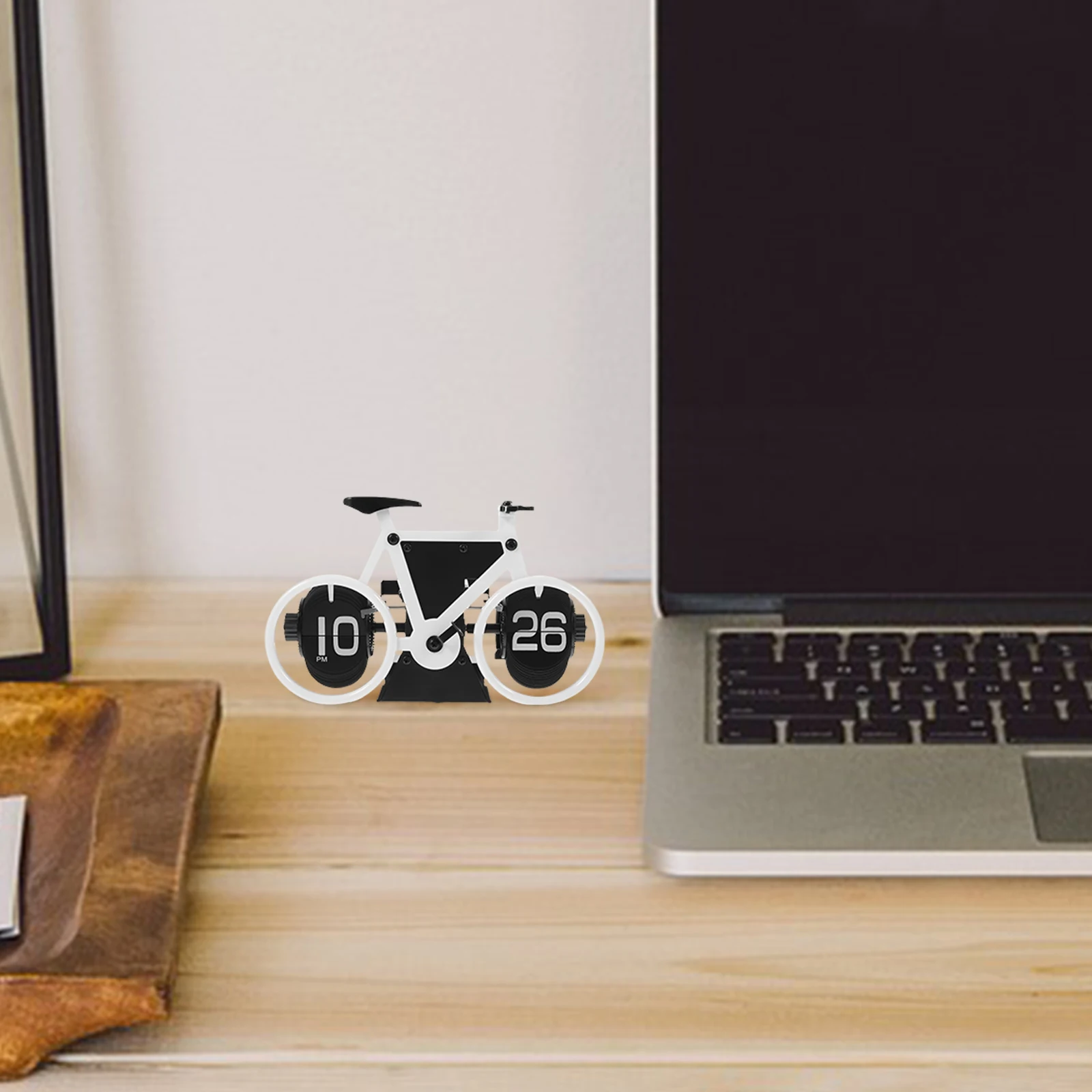 

Retro Bicycle Clock White Vintage Mechanical Rustic Decor Desktop Style Durability Harmless Family Ornament