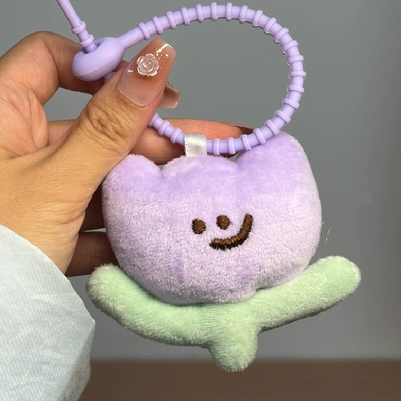 Bonito dos desenhos animados tulipa brinquedo de pelúcia chaveiro pingente mochila decoração planta de pelúcia pingente acessório presente melhor amigo casal presente