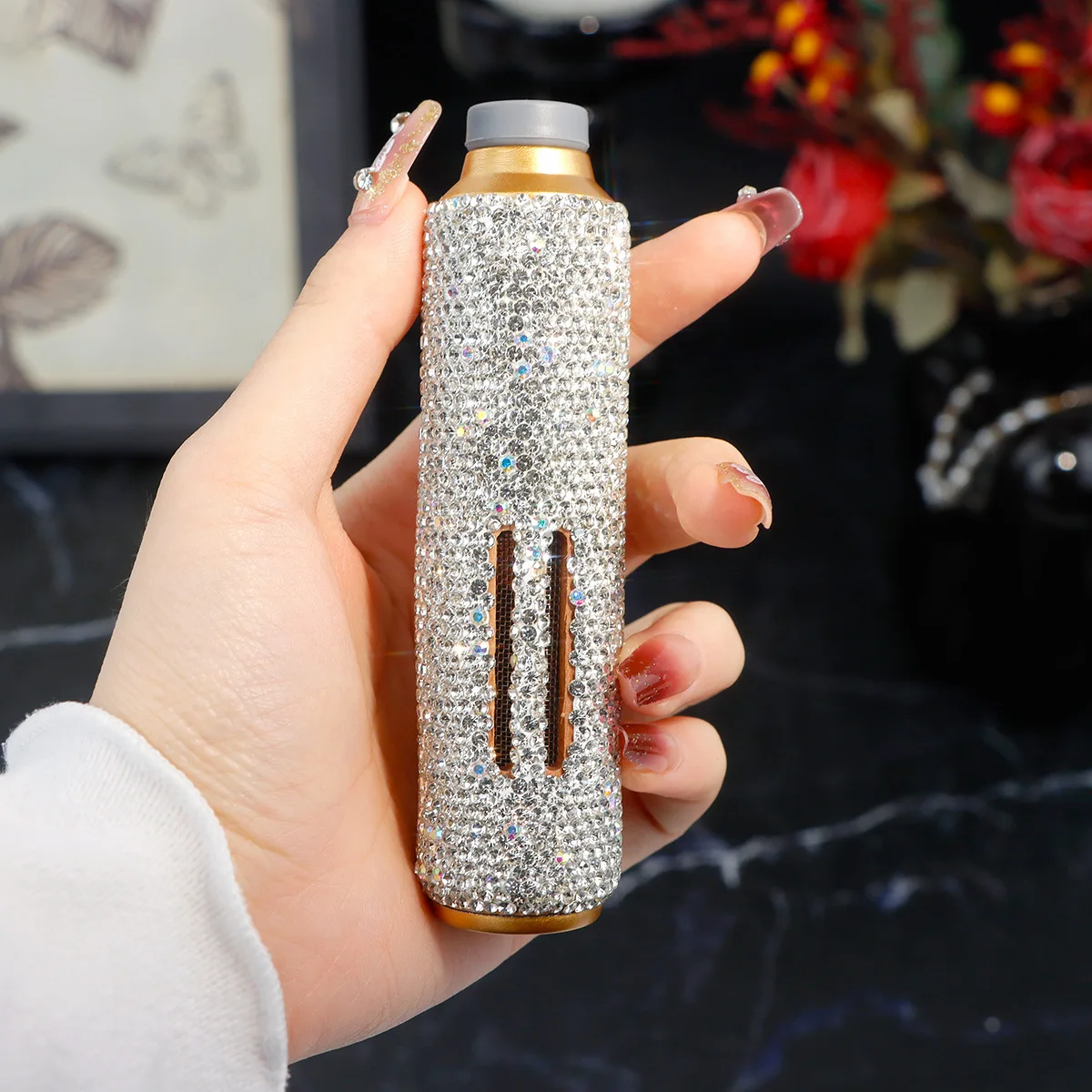 

Автомобильная пепельница с розовыми стразами и золотой деревянной основой, анти-проливка из ясеня, мундштук для курения, подарок для подруги, водителя