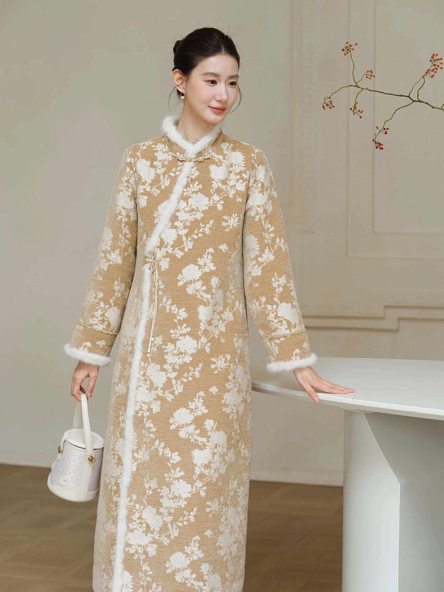 ChuCheni Abrigo Largo Chino para Mujer, de Invierno, con Ribete de Piel, Estilo Qipao, Ajuste Holgado, Manga Larga, Botón Único