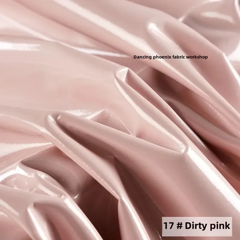 

Мягкая водонепроницаемая зеркальная кожаная ткань из искусственной кожи для юбки и брюк, сплошной цвет, материал для шитья своими руками на дворе