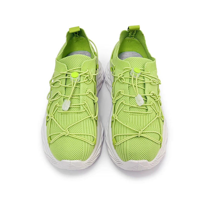 

Нишевая однотонная студенческая модная обувь на платформе с лифтом — тройные вулканизированные кроссовки, мужская обувь с низким берцем, дышащая парусиновая обувь