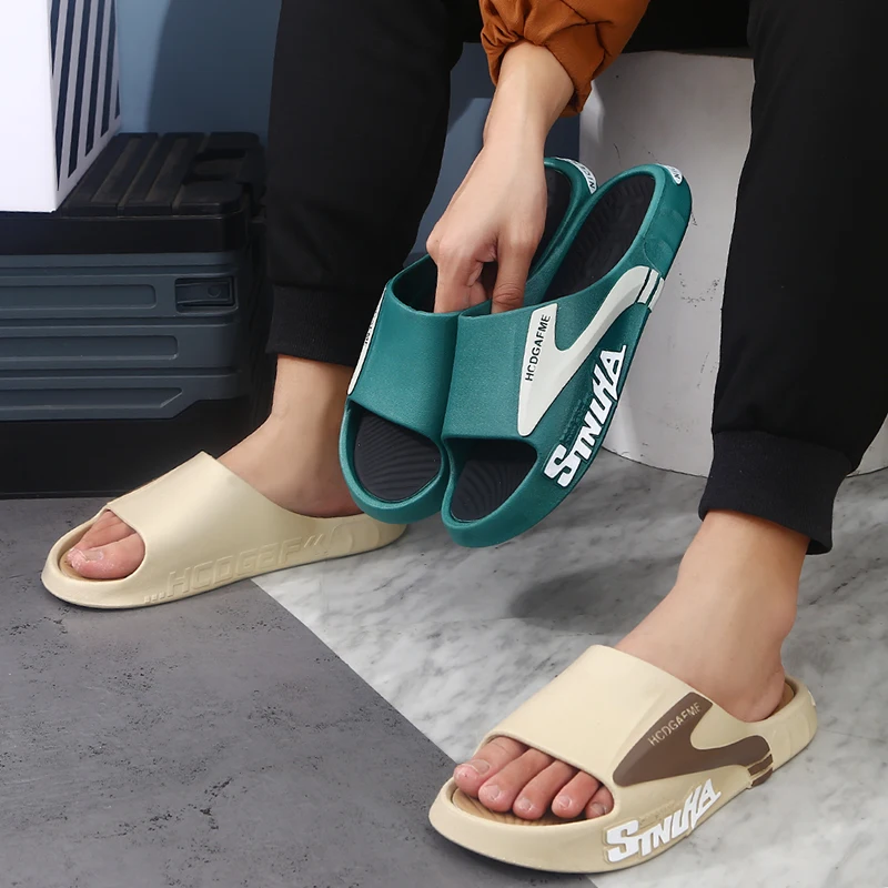 

1 Pair of Men‘s Shower Shoes Summer Wear Men's Sandals Wear-Resistant Home New Anti-Slip Fashion Beach Flip-Flops