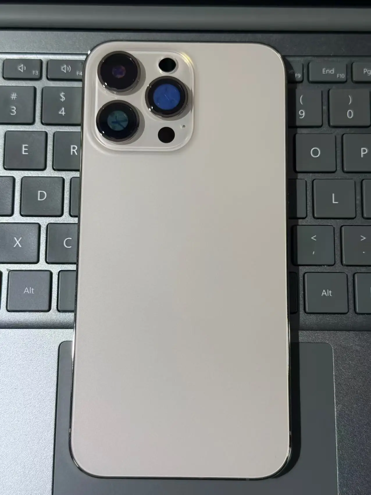 whole-sale-oem-14-promax-with-together-back-glasswith-sapphire-mirrorwith-button-and-sim-traywith-magnet-and-mesh