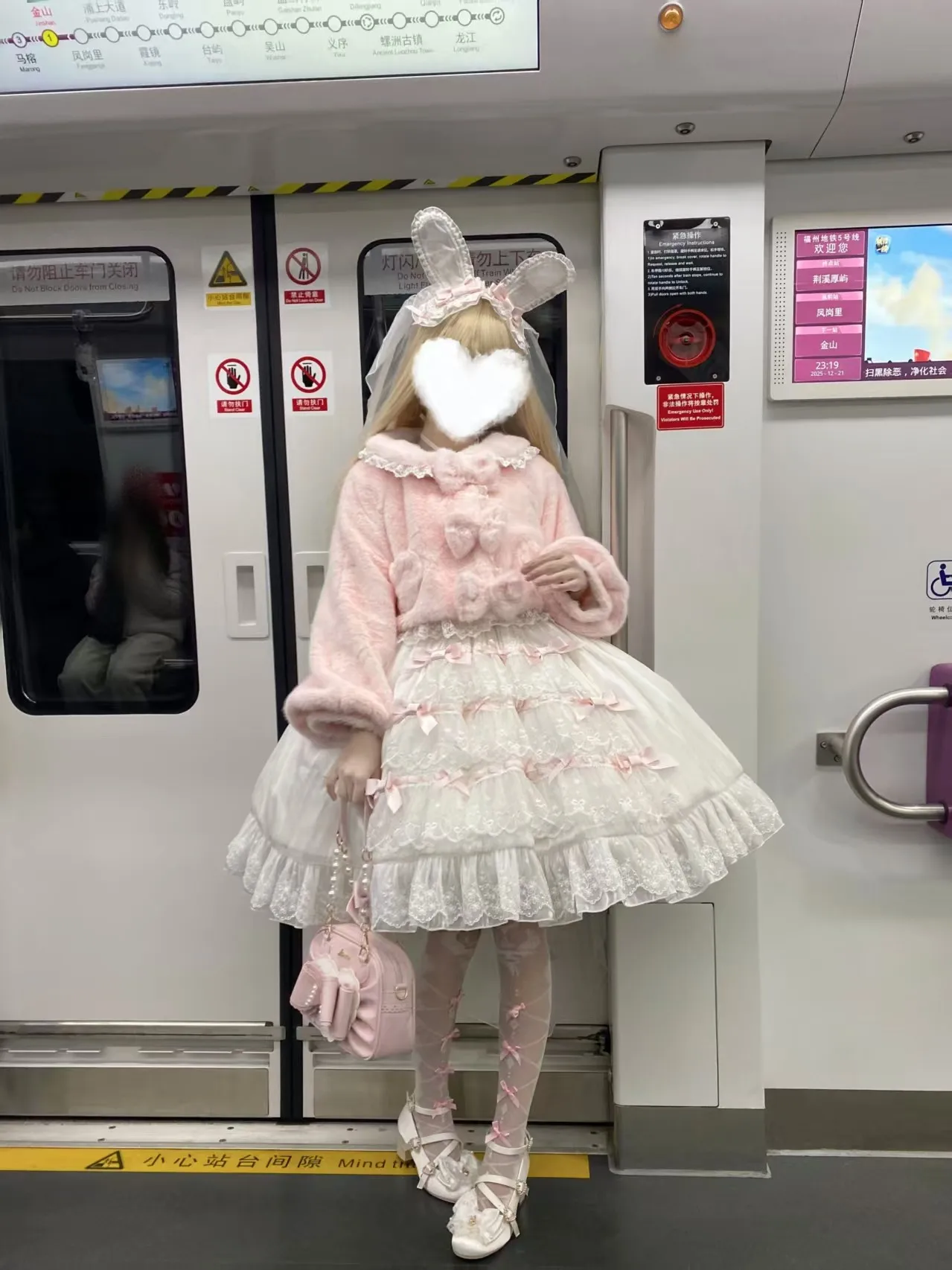 Winter Thickened Warm Japanese Style Lolita Short Plush Coat Doll Collar Lace Trim Bow Sweet Cute Girl Coat