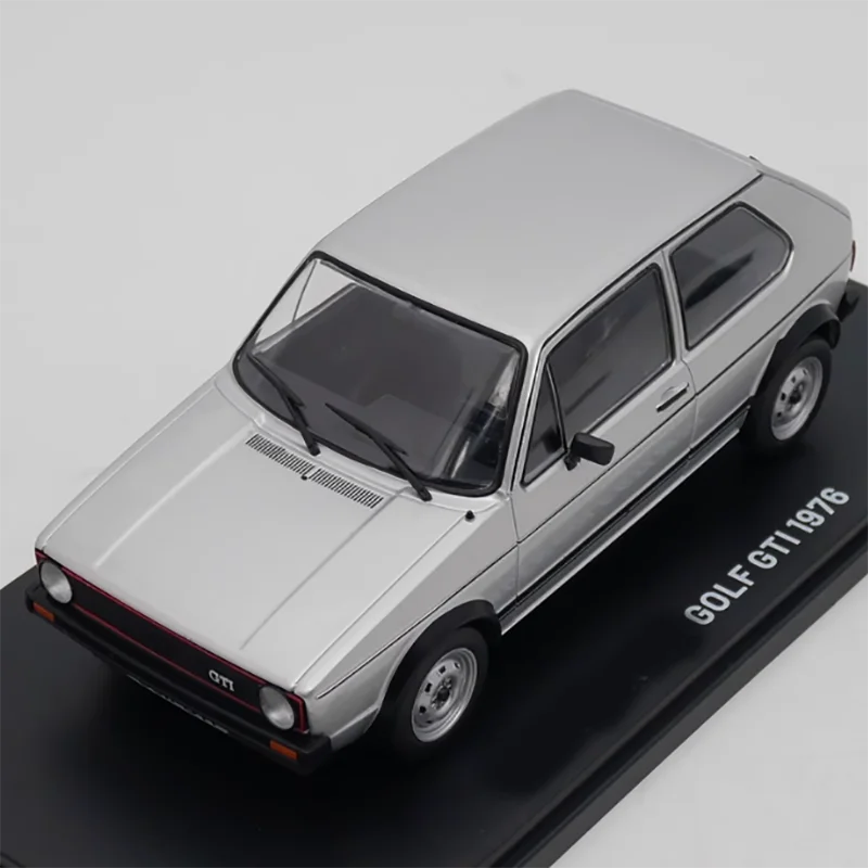 Diecast 1:24 Scale IXO Golf GTI 1976 Alloy Vehine Model Finished Simulation Collection Decoration Gift Toys Display ﻿