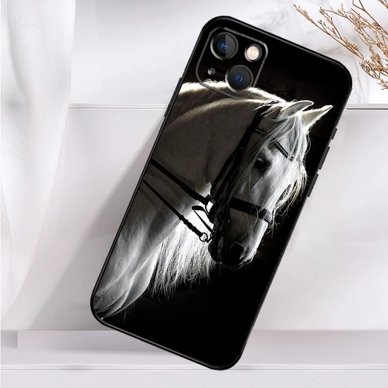 Black White Horse Phone Case For iPhone 16 15 14 12 11 13 Pro Max 7 8 Plus X XR XS Max 13 12 Mini Cover