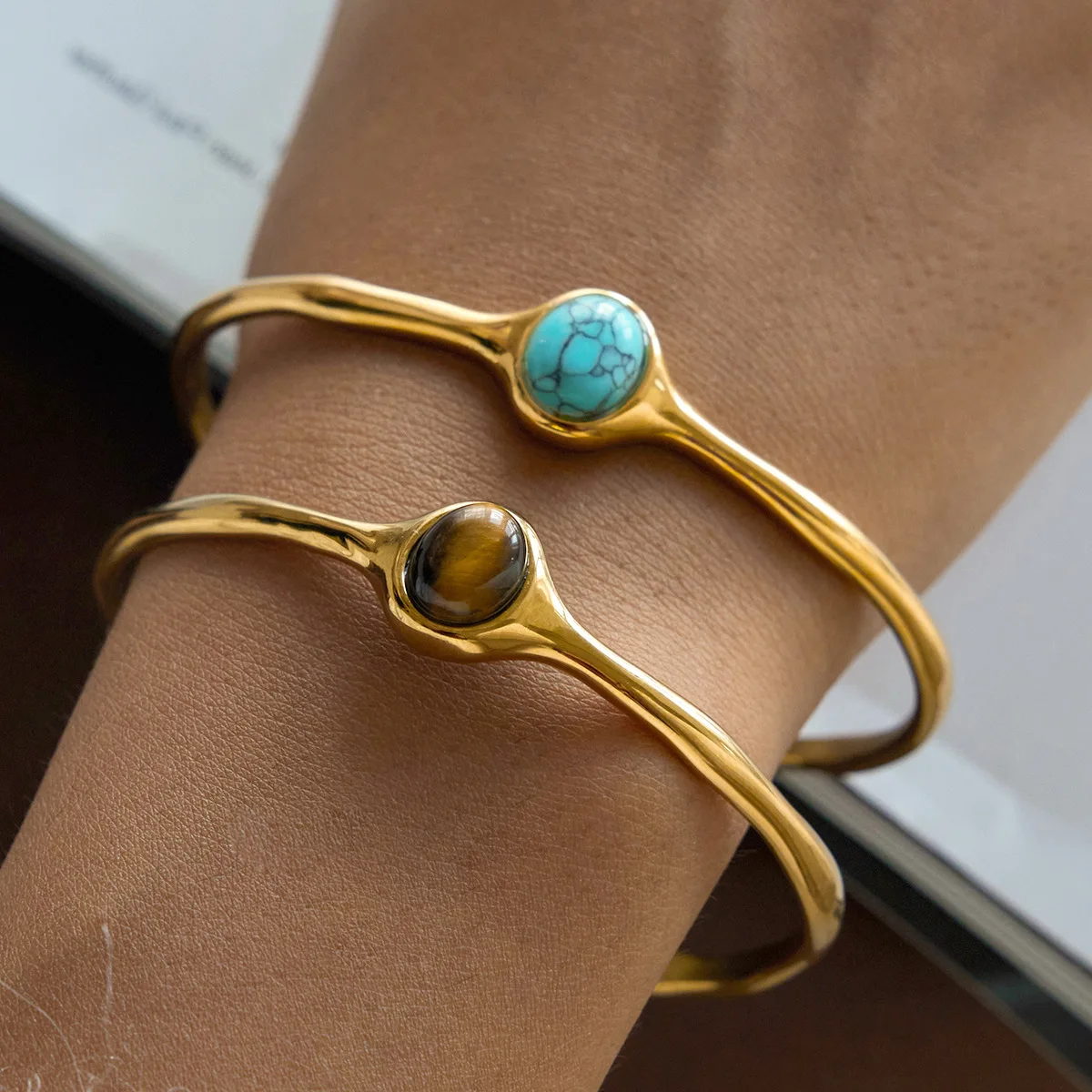 

Niche Fashion Stainless Steel Turquoise Tiger's Eye Open Cuff Bangle Titanium Natural Stone Charm Bracelet Layered Women Jewelry