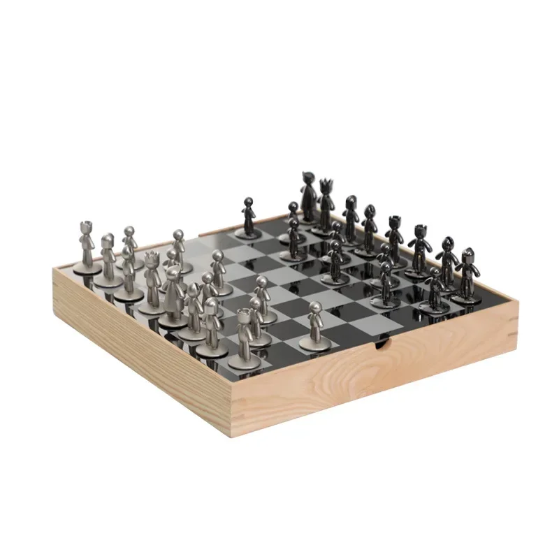 Hot salesEurope Log Color Interior Entertainment Square Chess Game Set With Storage Box