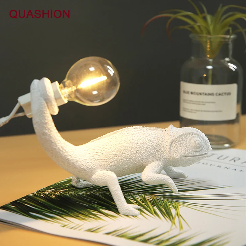 Nordic Lizard Night Light Modern Cute LED Resin Animal Chameleon Rgb Lamp Bedroom Deco Children\'s Toys White Light Fixtures