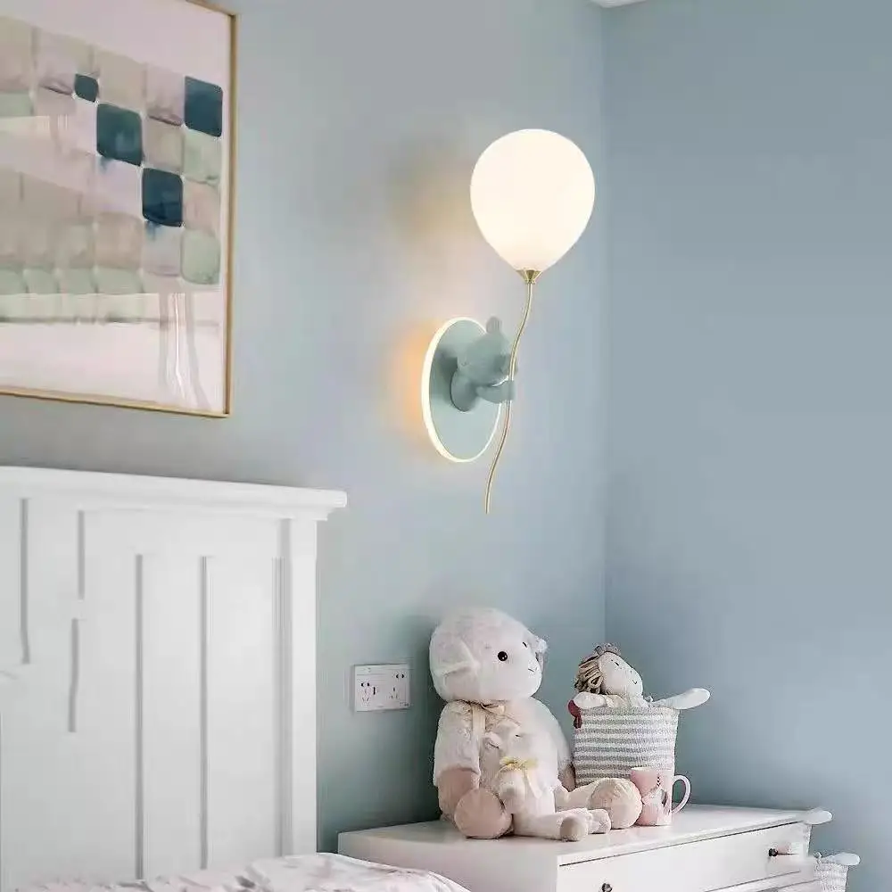 Ltalian Cartoon Wall Lamps Warm Cute Balloon Bear Art Creative Indoor Lights for Chidren's Bedroom Home Decoration Chandeliers