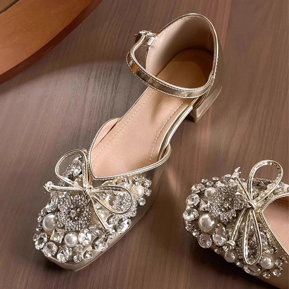 

Летние женские сандалии на низком каблуке, женская обувь больших размеров, модные сандалии со стразами, элегантная праздничная обувь, дизайнерская женская обувь с бантом