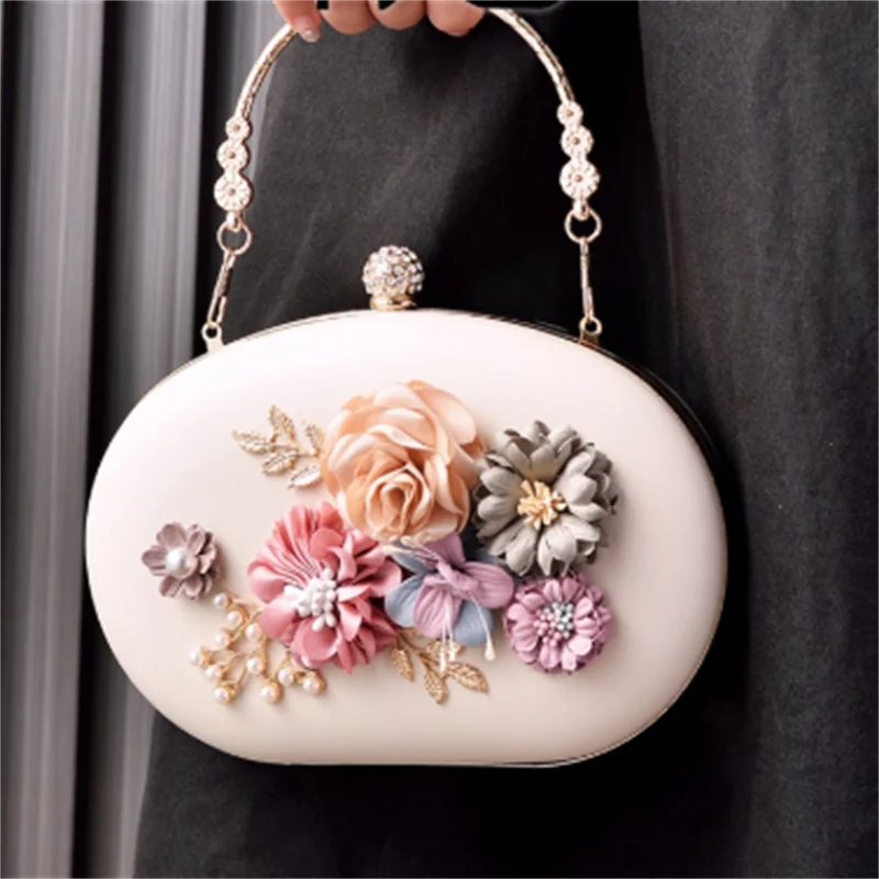 

2025 New Flowers Evening Bags Handmade Wedding Banquet Clutch Purse With Metal Handel Egg Shaped Wallets 5 Colors Drop Shipping