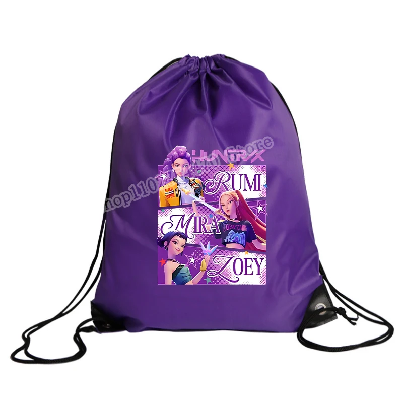 KPop Demon Hunters Drawstring Drawstring กระเป๋าเป้สะพายหลังการ์ตูนพิมพ์กันน้ำโพลีเอสเตอร์กระเป๋าแบบพกพาคาวาอิกระเป๋าถือของขวัญ