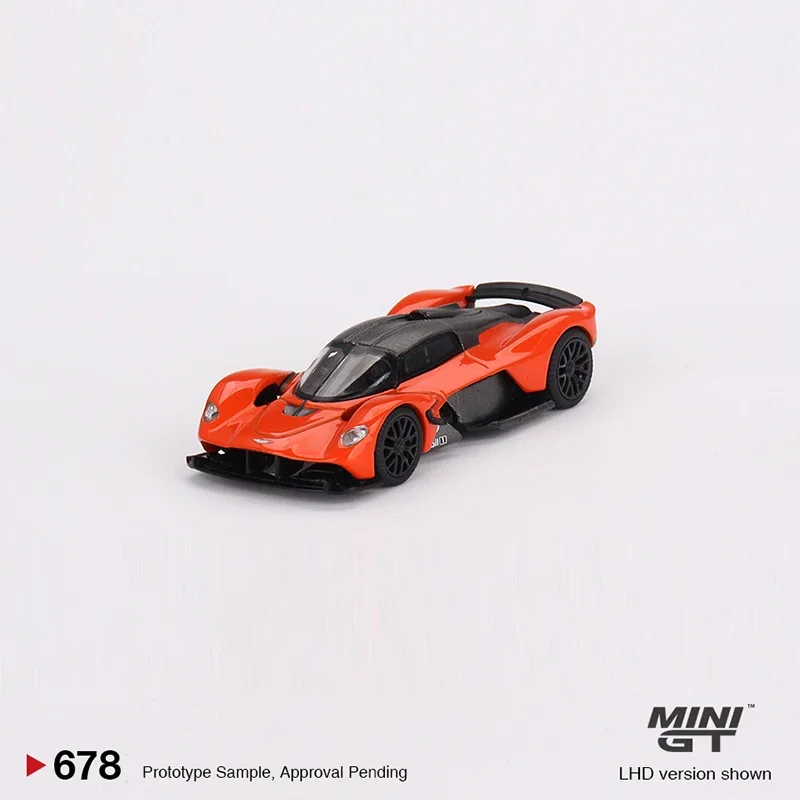 MINIGT-vehículo deportivo fundido a presión, vehículo de aleación, modelo de coche, 1:64, #678, naranja