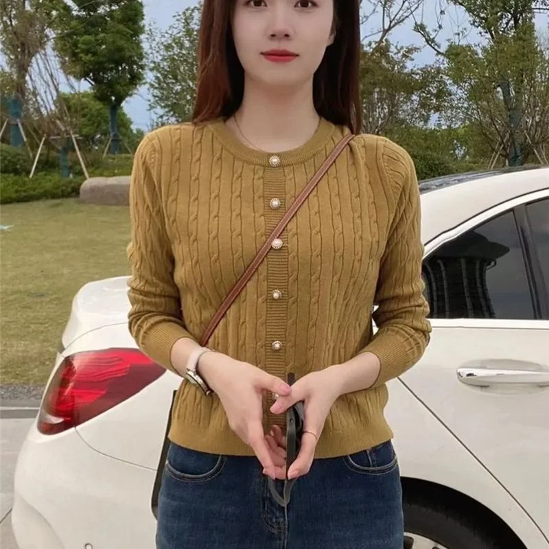 

Женский пуловер с круглым вырезом, новый стиль, универсальный свободный свитер на пуговицах с длинными рукавами, вязаный топ