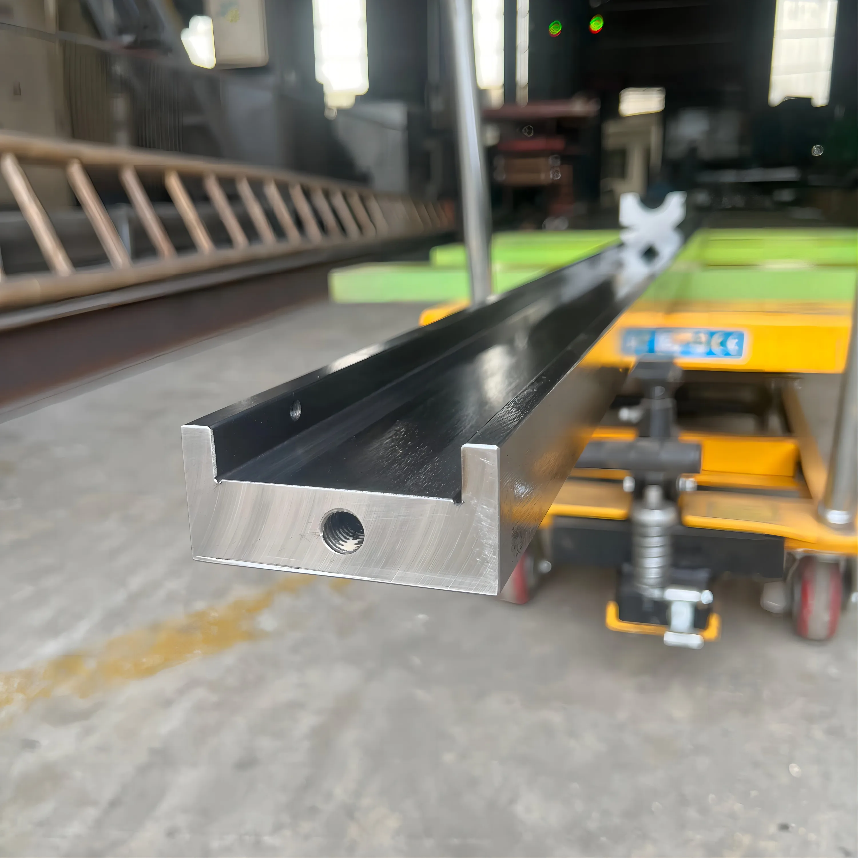 아마다, 액큐프레스 기계용 프레스 브레이크 툴 다이 클램프 다이 베이스