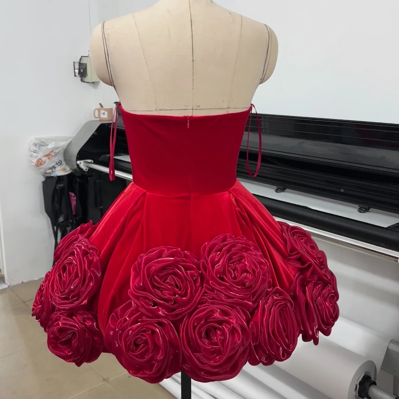 Czerwony kolor Kobiety Seksowna suknia balowa bez ramiączek Mini moda Celebrity Nightclub Party Dress Urodzinowy koktajlowy strój dla dziewczynek