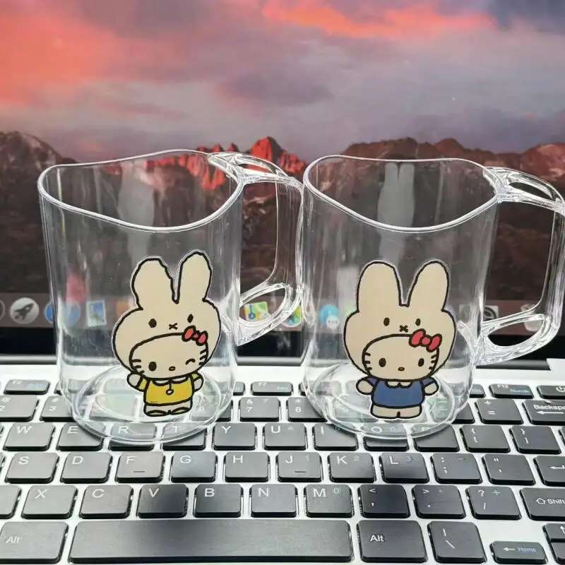 

Sanrios Hello Kittys Mouthwash Cup Kawaii Creative Water Cup New Style Cute Brush Cup Household Suit Girls Cheap Fast Delivery