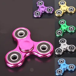 Antistres Fidget Spinner Oyuncakları Alaşım Parmak Ucu Jiroskop Spinner Stresi Hafifletir Yaratıcılık El Tri-Spinner Yetişkin Çocuklar Dekompresyonunu Azaltır Çocuklar için Rölyef Komik Hediyeler