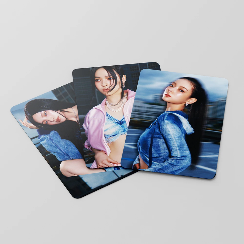 Imagem -06 - Kpop Itzy Lomo Cartões Melhores Amigos para Sempre Temporada de Saudação Álbum de Fotos Cartões Photocard Cartão Postal Fotos Fãs Presente