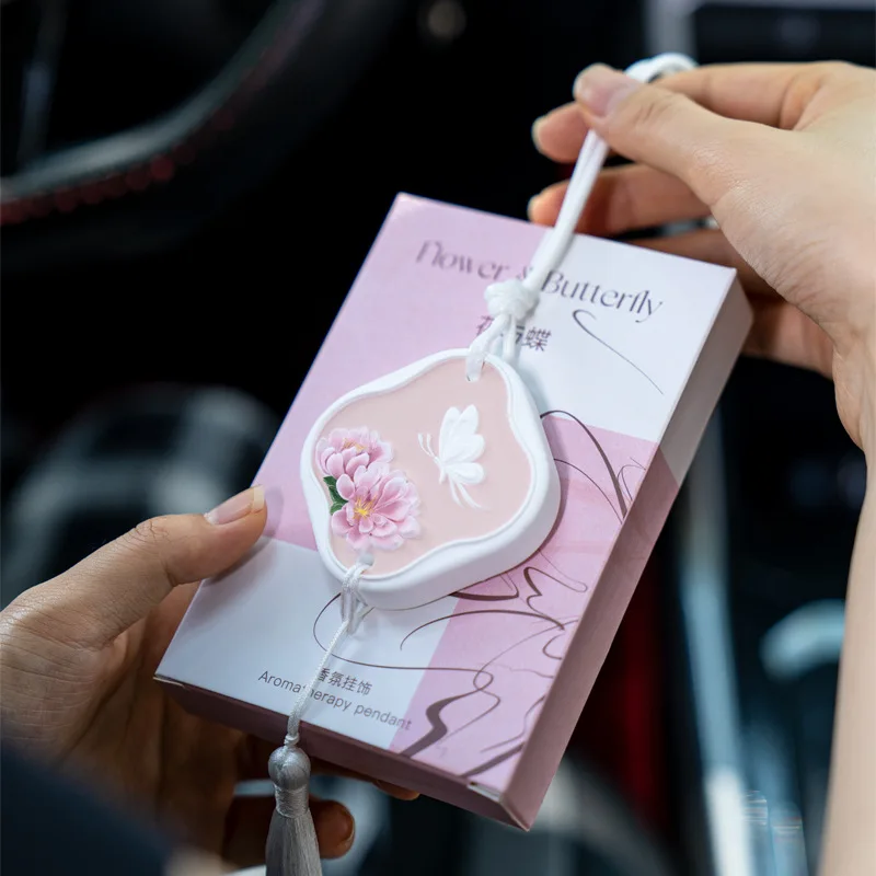 

1pcs Chinese Style Car Aroma Diffuser Long Lasting Fragrance Hanging Air Freshener Gift for Home Office Wardrobe Atmosphere